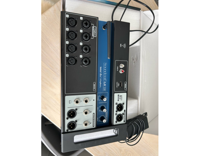 Soundcraft Ui12