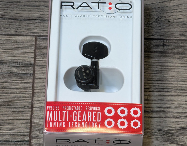 GraphTech Ratio 3x3 Locking Tuners Black PRL-8311-B0