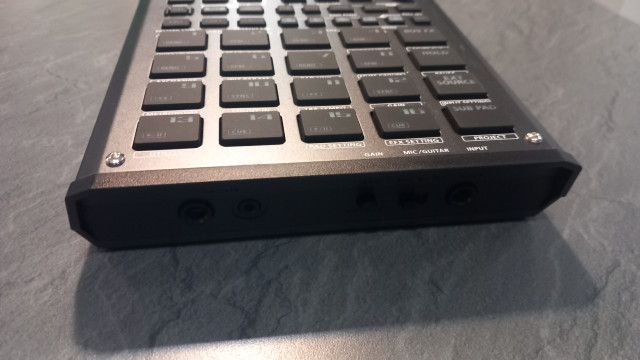 Roland SP 404 mk2