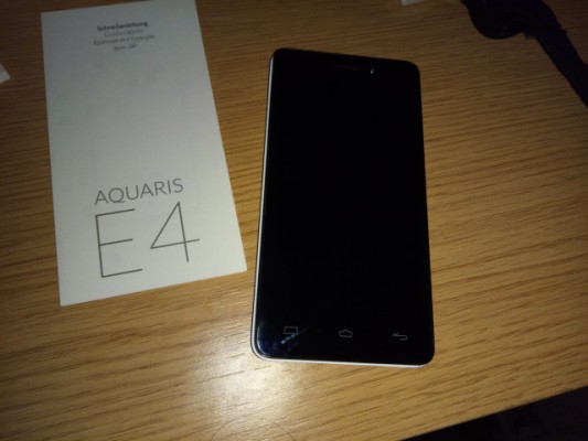 Vendo Bq Aquarius E4 ( A estrenar )