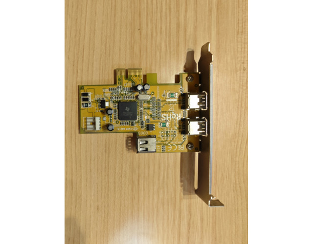 Tarjeta firewire con chip Texas instrument
