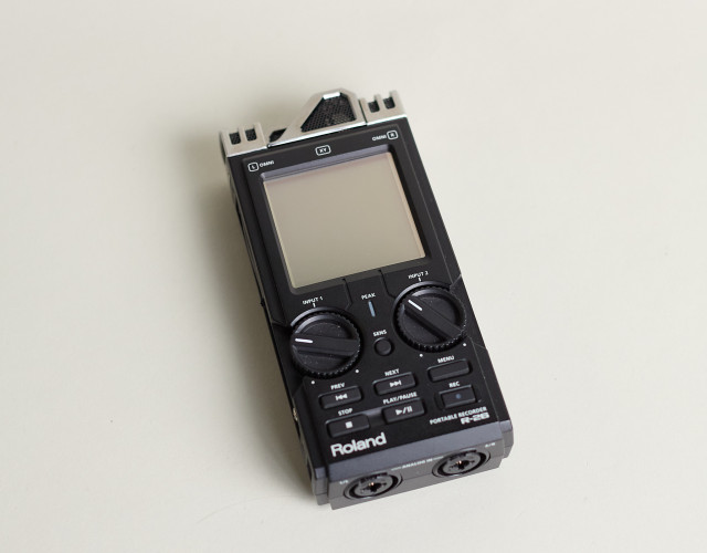 Roland R-26