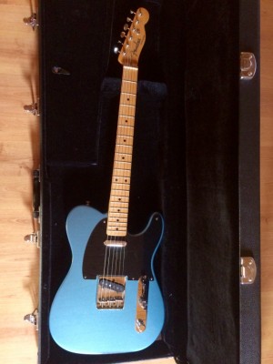 (Reservada) Fender Telecaster Baja (FSR Fender Special Run Tele in Lake Placid Blue)