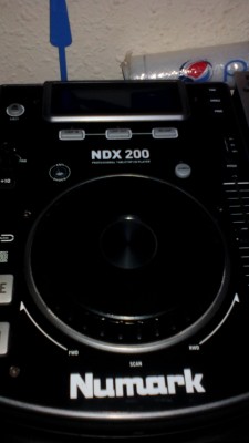 Numark ndx 200