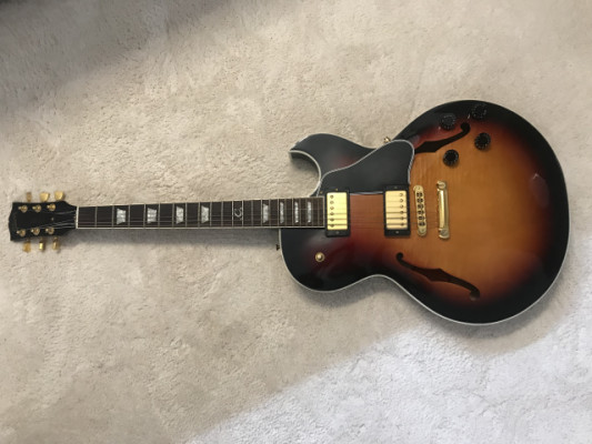 Gibson E137
