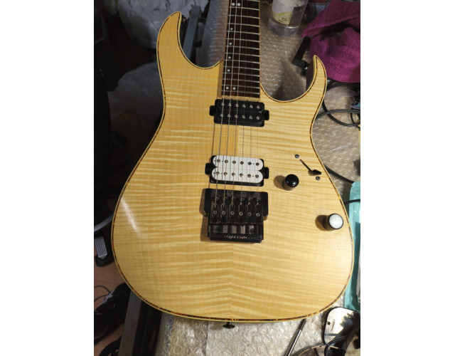 Ibanez premium rg 721 fm