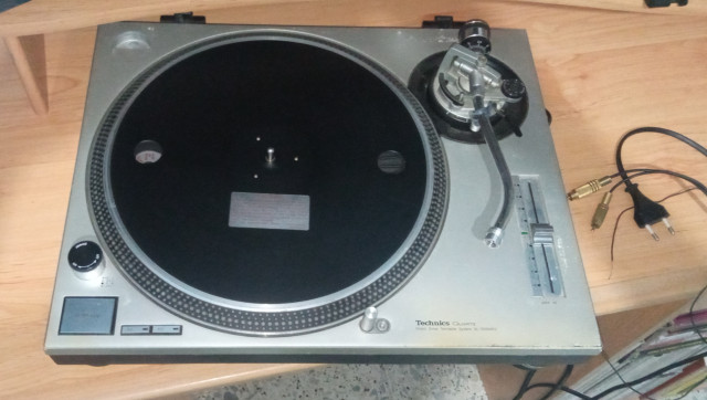 Technics SL 1200 mk2 (1986)