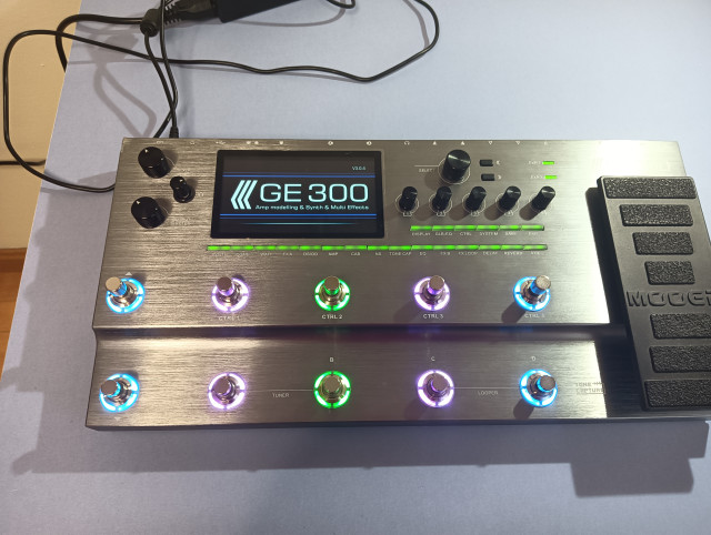 Mooer GE300