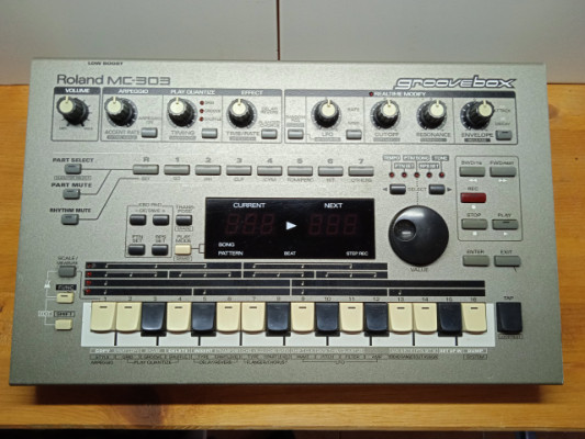 Roland MC303