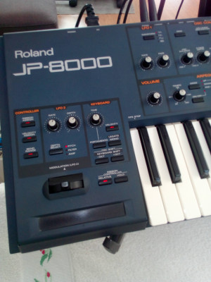 roland Jp8000