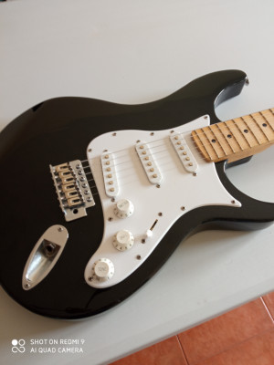 Behringer S type Stratocaster