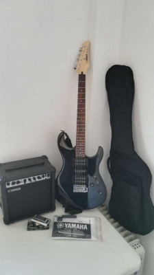 Vendo Pack guitarra +ampli Yamaha