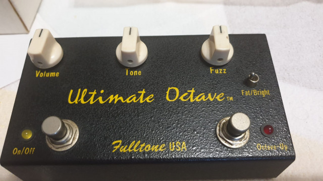FULLTONE Ultimate Octave Fuzz (Reservado)