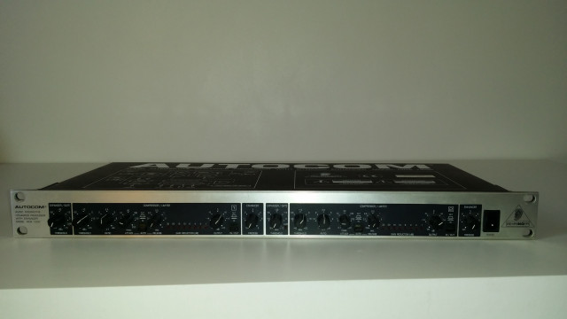 Autocom MDX1200 Behringer