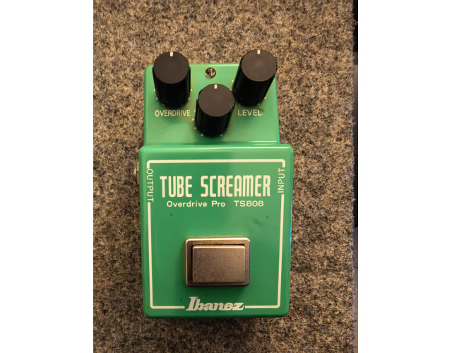 Ibanez Tube Screamer TS808 (Made in Japan) + Cable Conversor + Pila