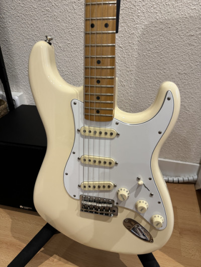 Fender Stratocaster Jimi Hendrix 2020