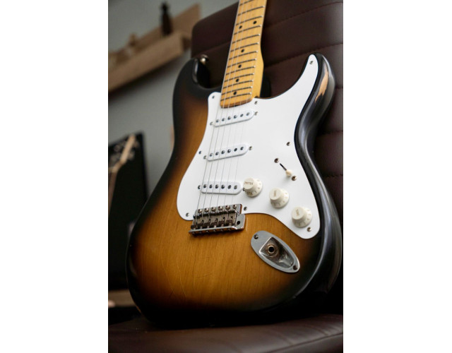 Fender American Vintage '57 AVRI - 2 tones sunburst