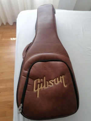 Funda Gibson Premium