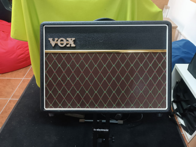 VOX AC10 CUSTOM (Envío incl.)