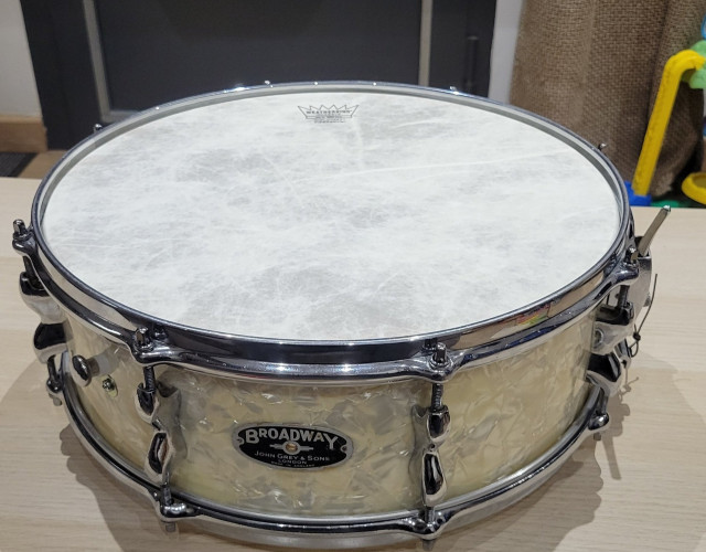 Caja John 14x5,5 Haya Made in England 1959 +Remo USA+Bordón Tama Japan NUEVOS 04/2026Precio NO negociableEnvío OK