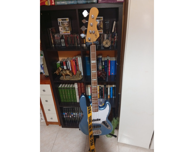 G&L JB tribute series