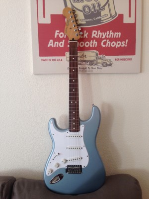 Fender Stratocaster Standard Zurdos