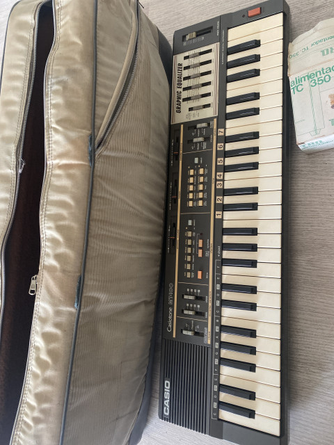 Casio casiotone MT-100