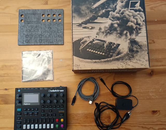 Sintetizador FM Elektron Digitone I