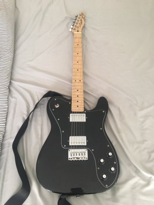 Guitarra Telecaster Squier Custom