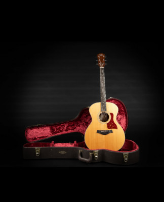 Guitarra Taylor 214e Deluxe