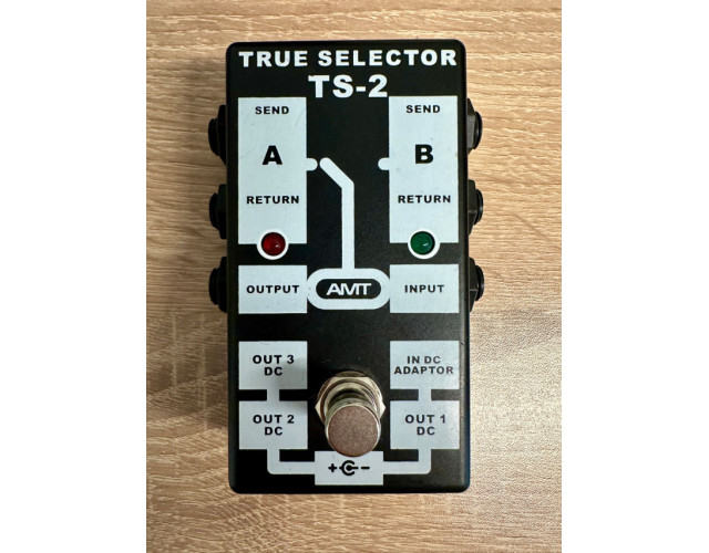 AMT TS-2 — Selector pasivo de pedal/canal A/B