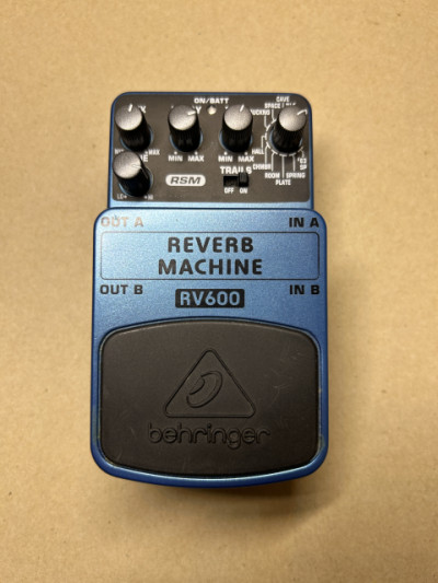 Behringer RV600 Reverb Machine