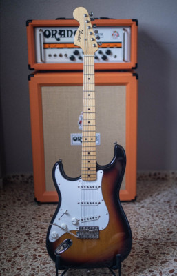 Fender ‘68 reissue Stratocaster Japan