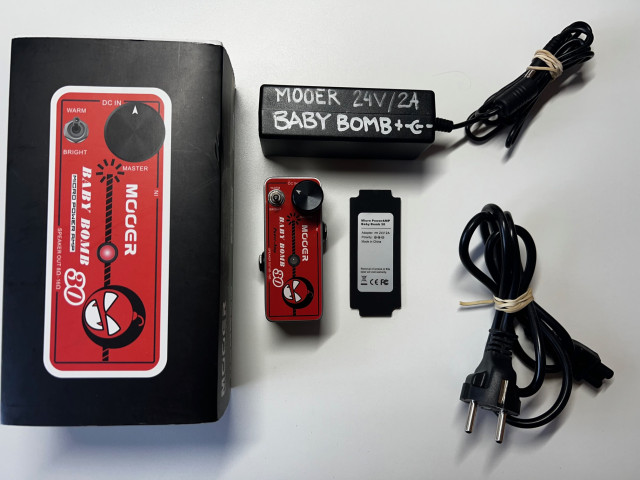 Otro Mooer Baby Bomb 30 Mini amplificador formato pedal