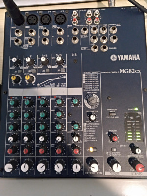 Mesa de mezclas Yamaha