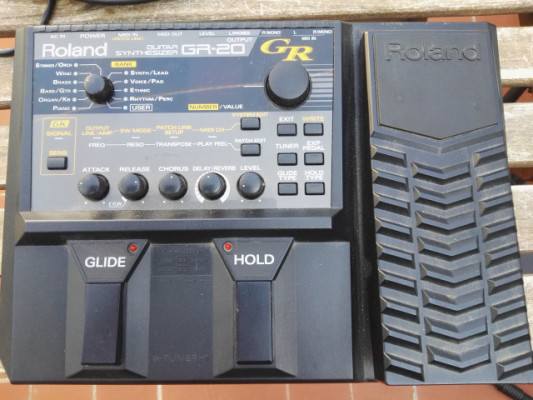 Sintetizador Roland GR-20