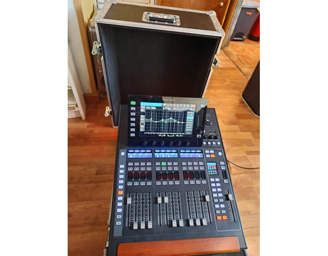BEHRINGER WING COMPACT
