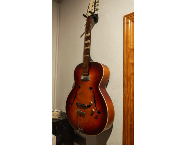 Framus Capri 1950