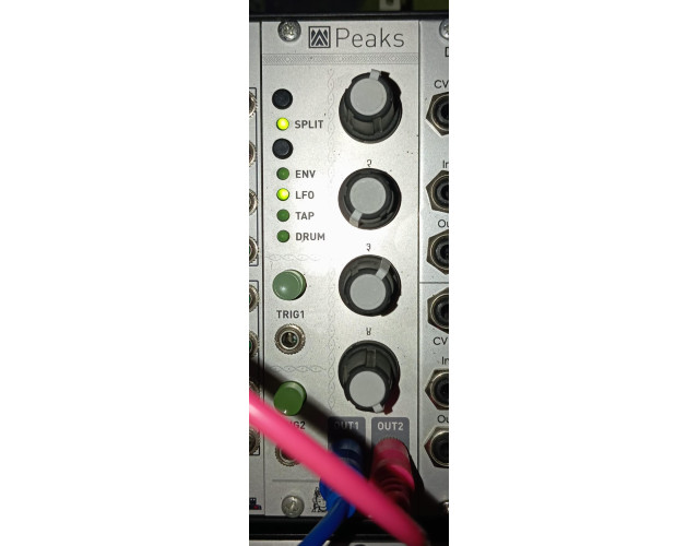 Mutable Instruments Peaks