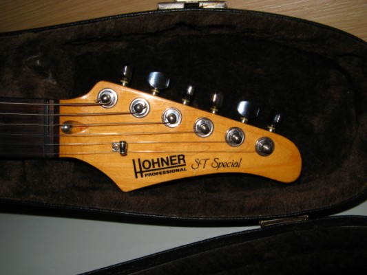 Guitarra Hohner ST Special