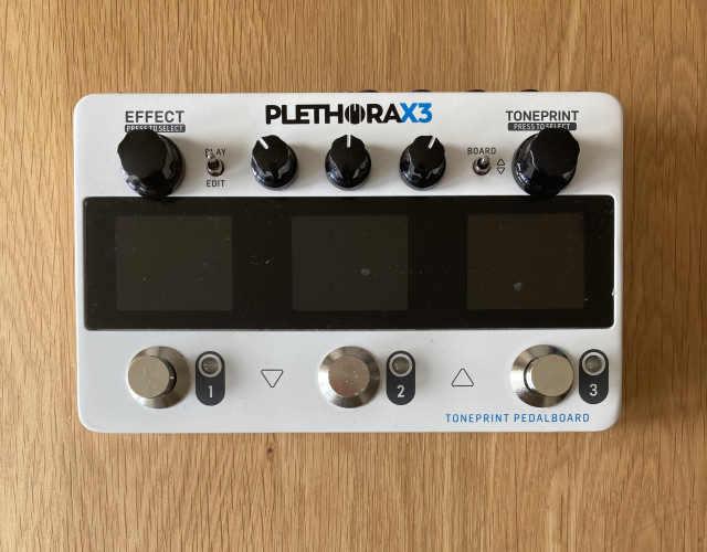 TC Electronic Plethora X3 pedal multiefectos