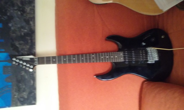 Guitarra Yamaha RGX 312