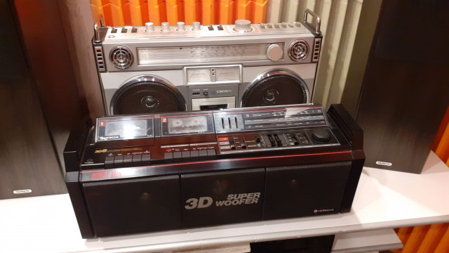 grabadora Hitachi 3D8