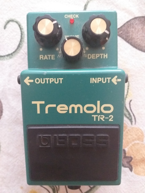 Boss TR-2 trémolo envío incluido