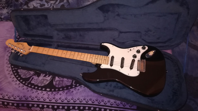 Fender Stratocaster koreana "lite ash"