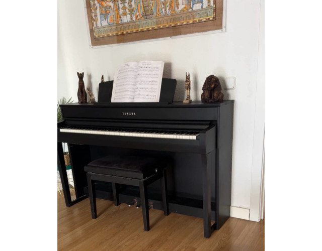 YAMAHA Clavinova CLP-745 | | Reestreno con Garantia Oficial