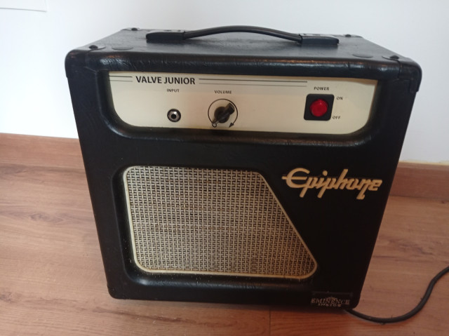 Epiphone valve junior