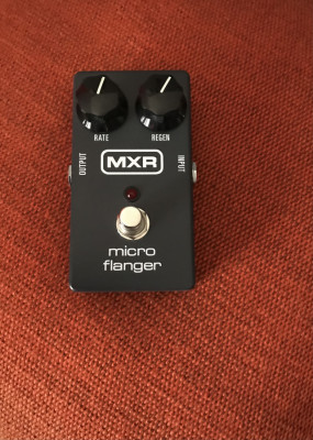 MXR Micro Flanger como nuevo.