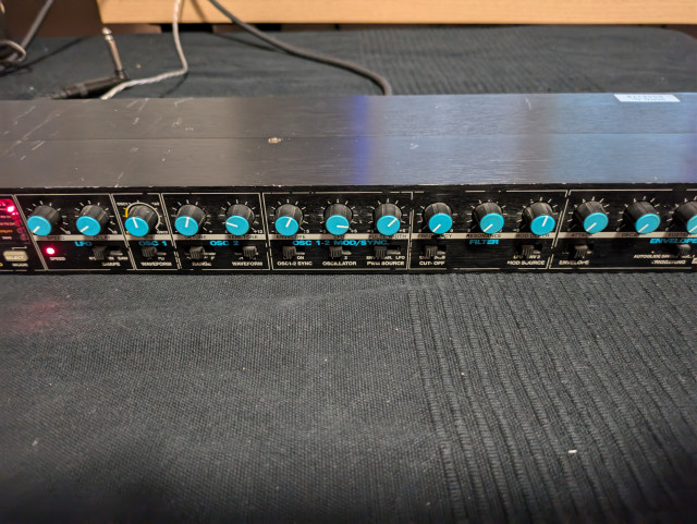 Novation Bass Station Rack. Sinte Analogica