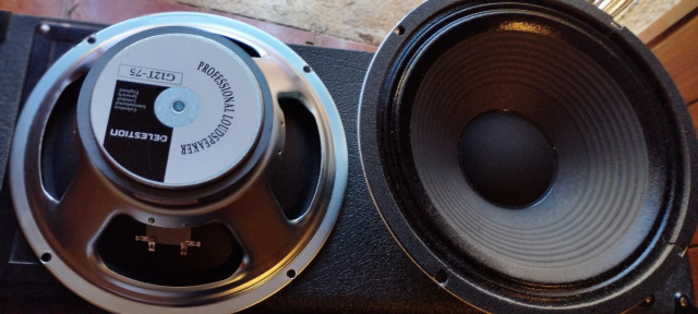 2 Celestion G12t-75 de 16ohm Made in England
